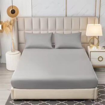 Solid Color Fitted Sheet for Hotels - Premium Fabric, Tight Fit, Wholesale Supply