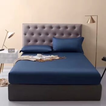 Solid Color Fitted Sheet for Hotels - Premium Fabric, Tight Fit, Wholesale Supply
