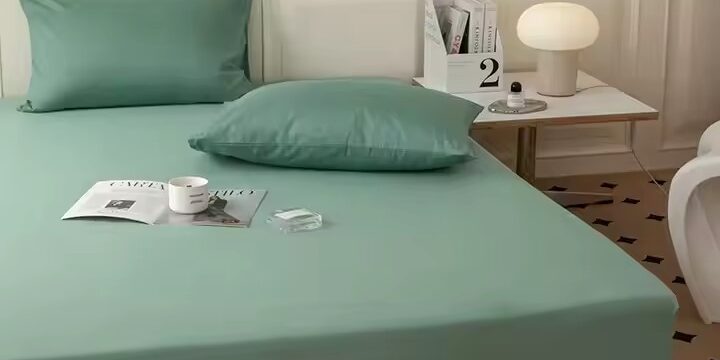 Durable king size fitted sheet for home textile use