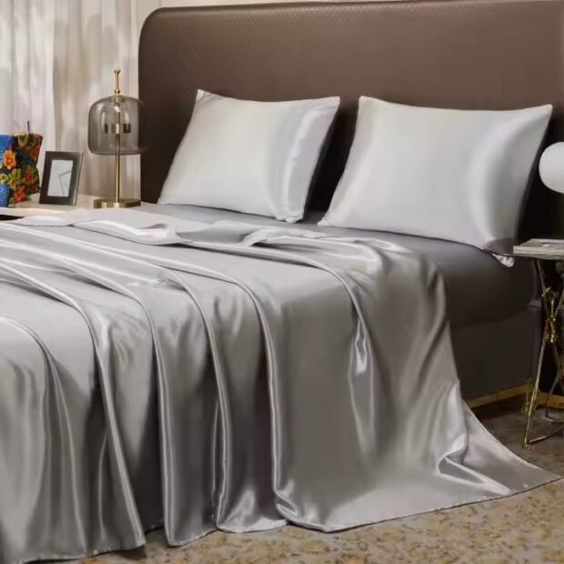 Custom European style satin bed sheets for wholesale