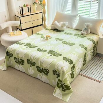 Cute and comfortable soft bed sheet for cozy home use