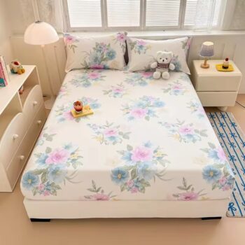 Soft cotton fitted sheet with cute colorful printed patterns