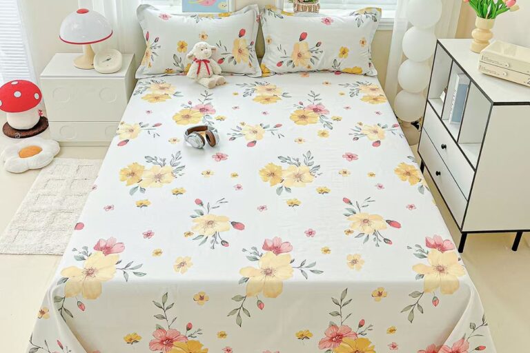 Thick pure cotton cute printed bed sheet for kids’ room
