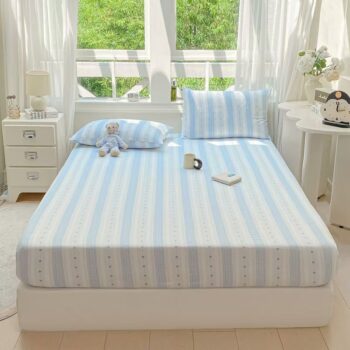 Soft breathable double-gauze single fitted sheet with elastic edges