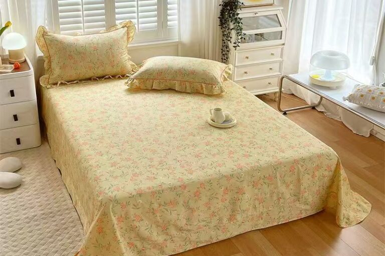 Floral Series Pure Cotton Home Bed Sheet (8) Pure cotton floral series printed bed sheet for home use