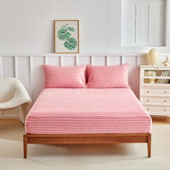 High-quality elastic fitted sheet with flexible multi-size fit