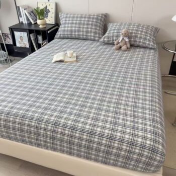 Nordic striped and check patterned fitted sheet for modern bedroom décor