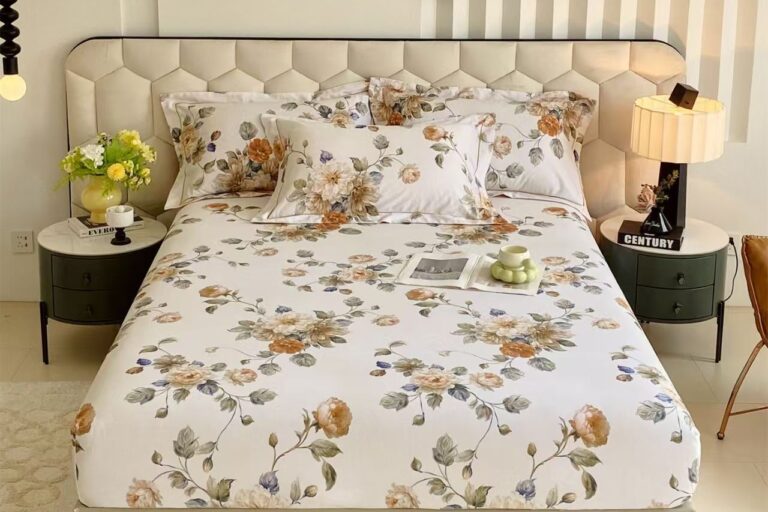 Premium thick cotton printed fitted sheet for luxury home beds