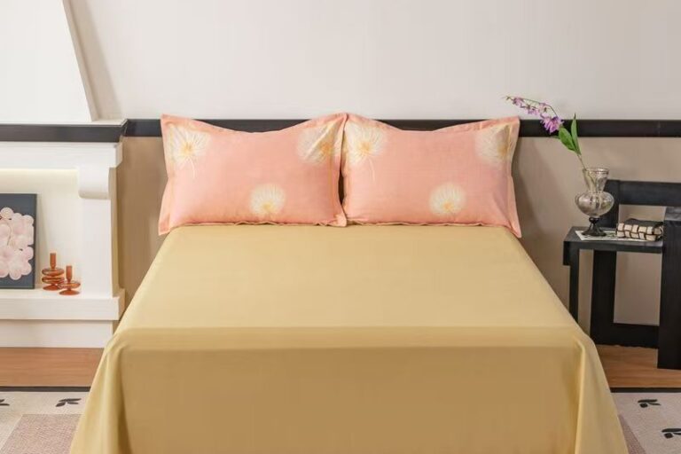 Thick Pure Cotton Autumn Winter Bed Sheet (5) Thick pure cotton warm bed sheet for autumn and winter use