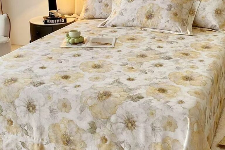 Vintage Thickened Luxury Cotton Winter Bed Sheet (7) Luxury thick pure cotton vintage printed winter bed sheet